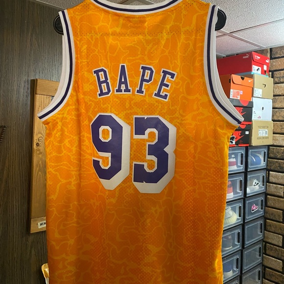 Mitchell and Ness And Bape collab Lakers Jersey - Picture 2 of 7